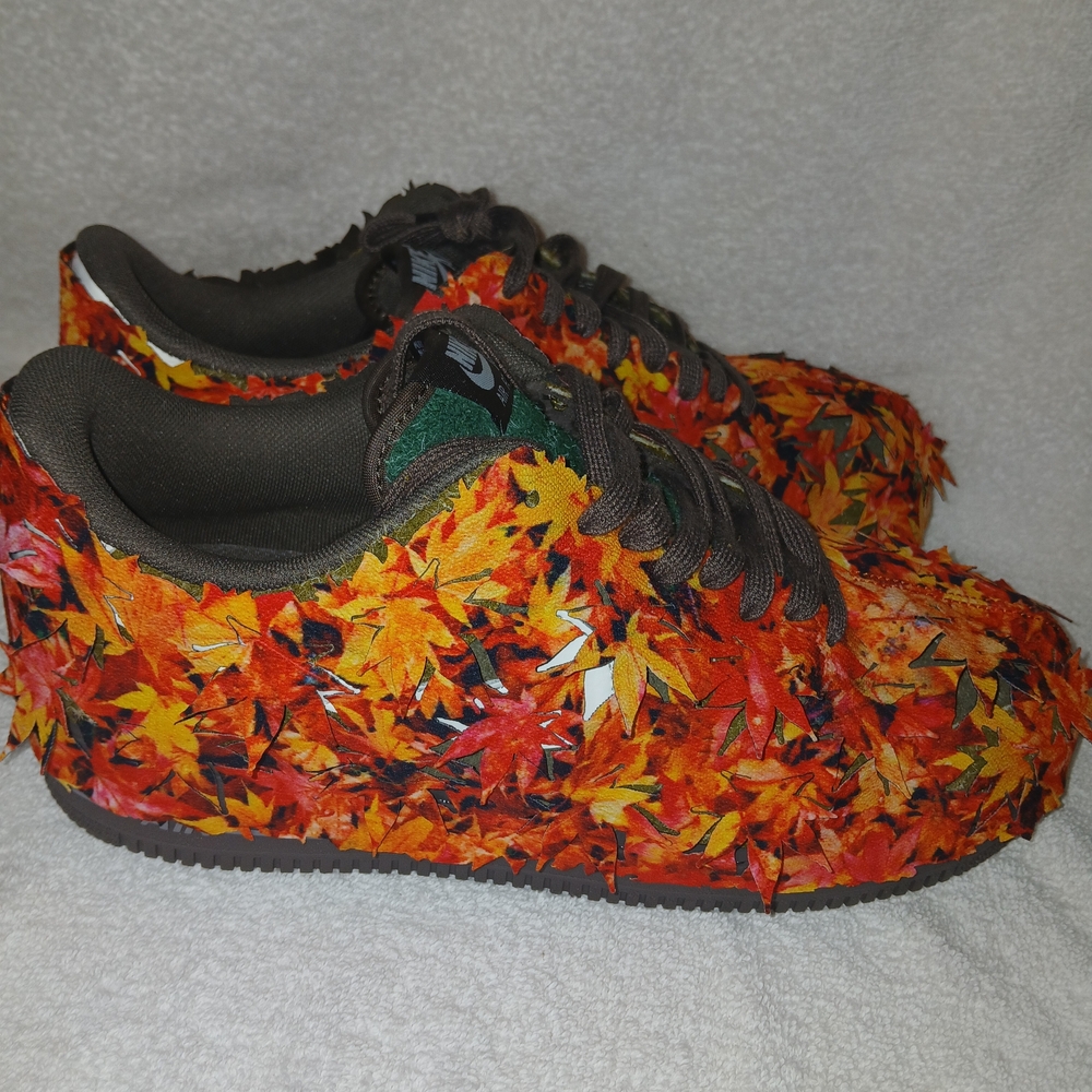 Nike Men's Air Force 1 With Removable Autumn-leaves Design Cover. Brand New.